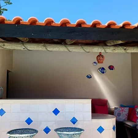 Βίλα Komfortable Auf Grossem Grundstueck Mit Pool *