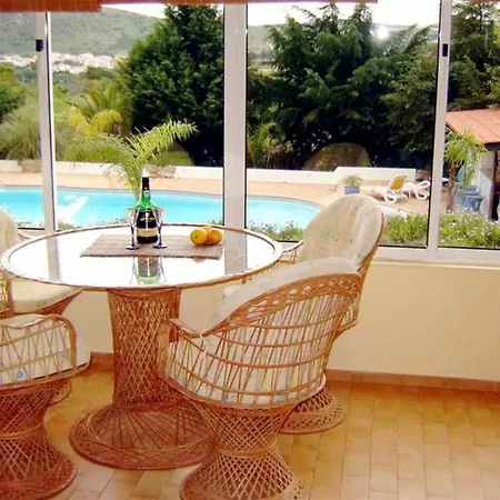 Villa Komfortable Auf Grossem Grundstueck Mit Pool